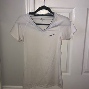 White nike spandex T-shirt